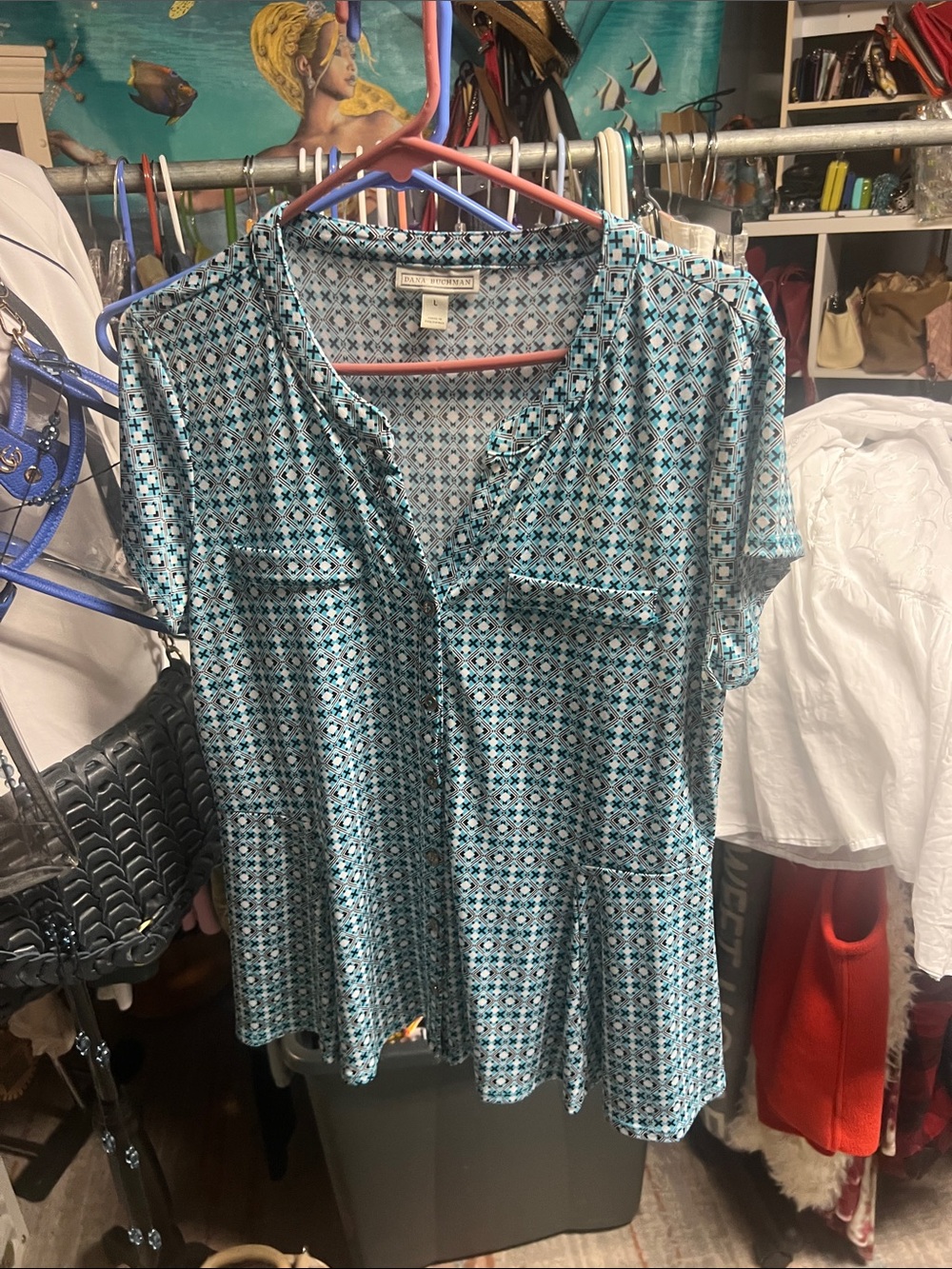 Dana Buchman Aqua Geometric Short Sleeve Blouse